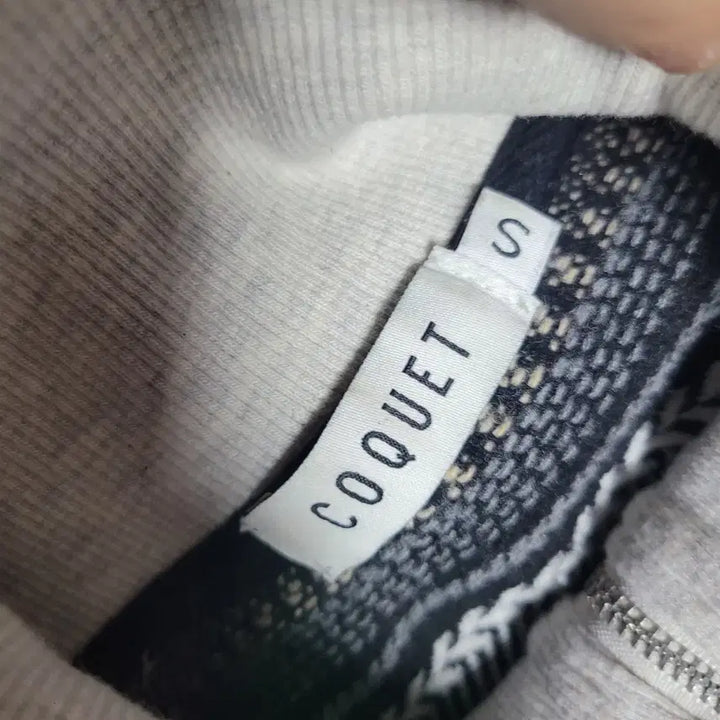 [BUNJANG] Coquette Striped Crop Knit Top / 주말특가!!  상태굿 코케트 스트라이프 크롭 니트