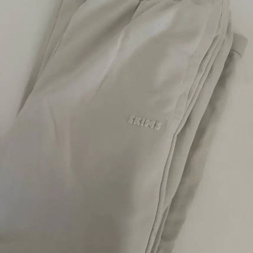 [BUNJANG] SKIMS Classic Straight Leg Pants / SKIMS 스킴스  클래식 스트레이트 레그 팬츠