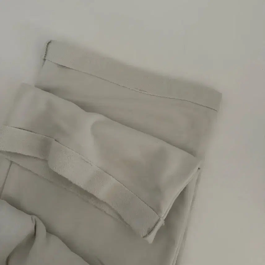 [BUNJANG] SKIMS Classic Straight Leg Pants / SKIMS 스킴스  클래식 스트레이트 레그 팬츠