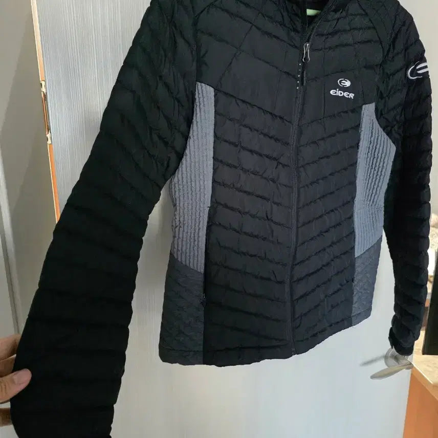 [BUNJANG] Aider Women's Lightweight Padding Jacket - Size L / 아이더 여성 경량 패딩 L사이즈입니다