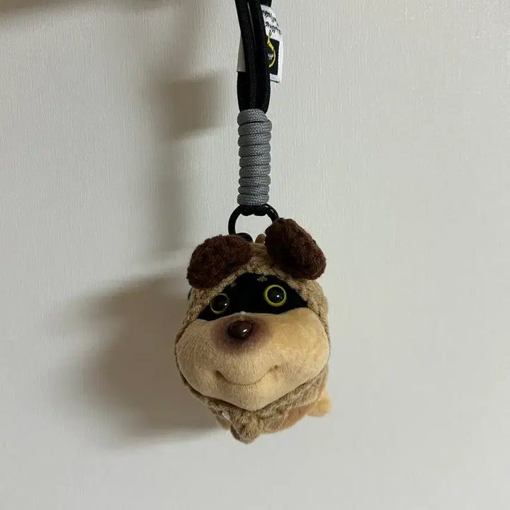 [BUNJANG] Dog in Bee Costume Keychain / 꿀벌탈을쓴 강아지 키링