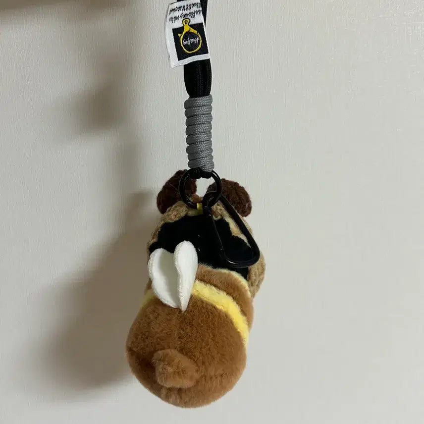 [BUNJANG] Dog in Bee Costume Keychain / 꿀벌탈을쓴 강아지 키링
