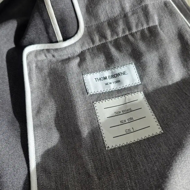 [BUNJANG] Thom Browne Bong Tae-gyu Rare Jacket / 톰브라운 자켓 / 봉태규 자켓 / 톰브라운 희귀 자켓