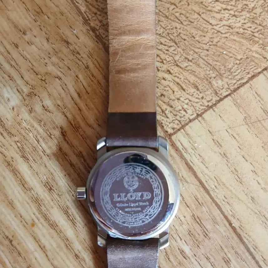 [BUNJANG] Lloyd Leather Wrist Watch / 로이드 가죽 손목 시계
