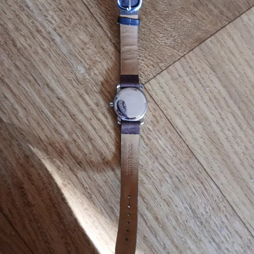 [BUNJANG] Lloyd Leather Wrist Watch / 로이드 가죽 손목 시계