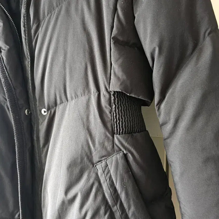 [BUNJANG] It MICHAA Black Waist Banding Padded Jacket S Size / 잇미샤 블랙 허리 밴딩 패딩 S사이즈(무배)