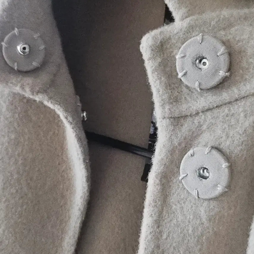 [BUNJANG] The Ballon Wool 100% Cape Coat / 더발론 울100 케이프코트