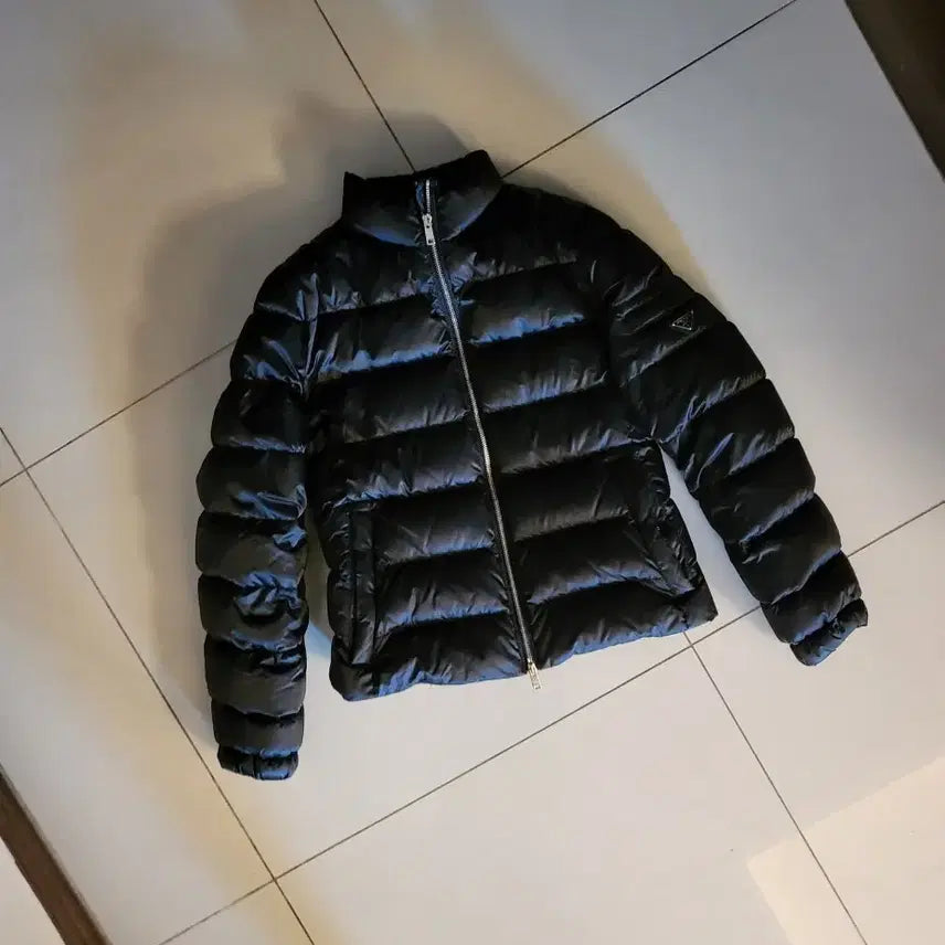 [BUNJANG] Prada Women's Goose Down Padded Jacket / 프라다 여성 구스다운 패딩 정품