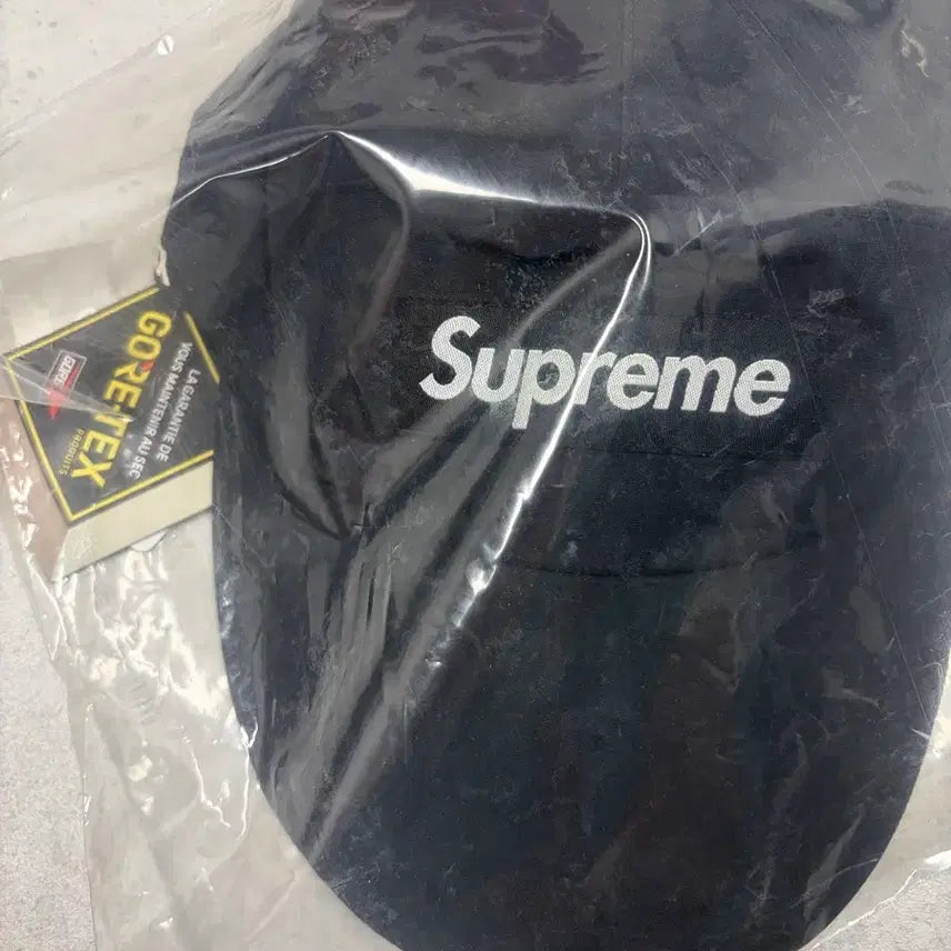 [BUNJANG] Supreme GORE-TEX Winter Cap / 슈프림 GORE-TEX 캠프캡 윈터캡