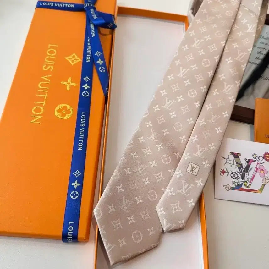 [BUNJANG] Louis Vuitton Tie - New / 루이비통 넥타이