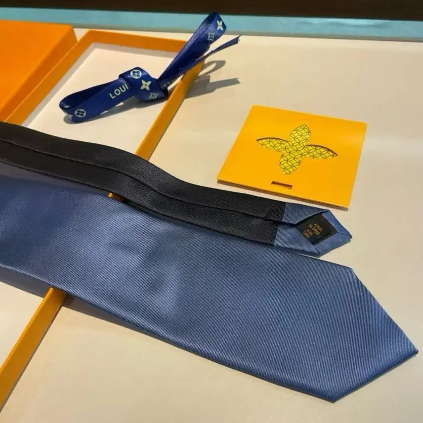 [BUNJANG] Louis Vuitton Tie / 루이비통 넥타이