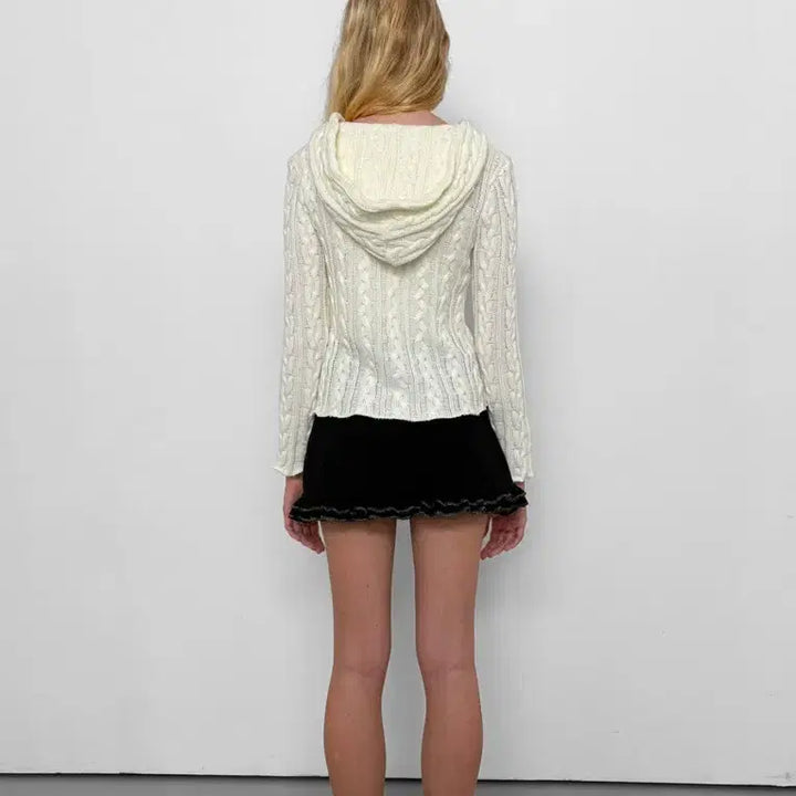 [BUNJANG] Pollysuem Cable Toggle Hoodie Knit Ivory / 폴리수엠 케이블 토글 떡볶이 후드 니트 아이보리