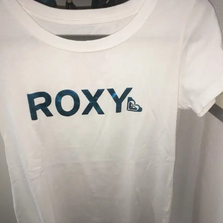 [BUNJANG] Roxy Vintage Short Sleeve Top / Roxy 빈티지 반팔 갸루 베메클 y2k