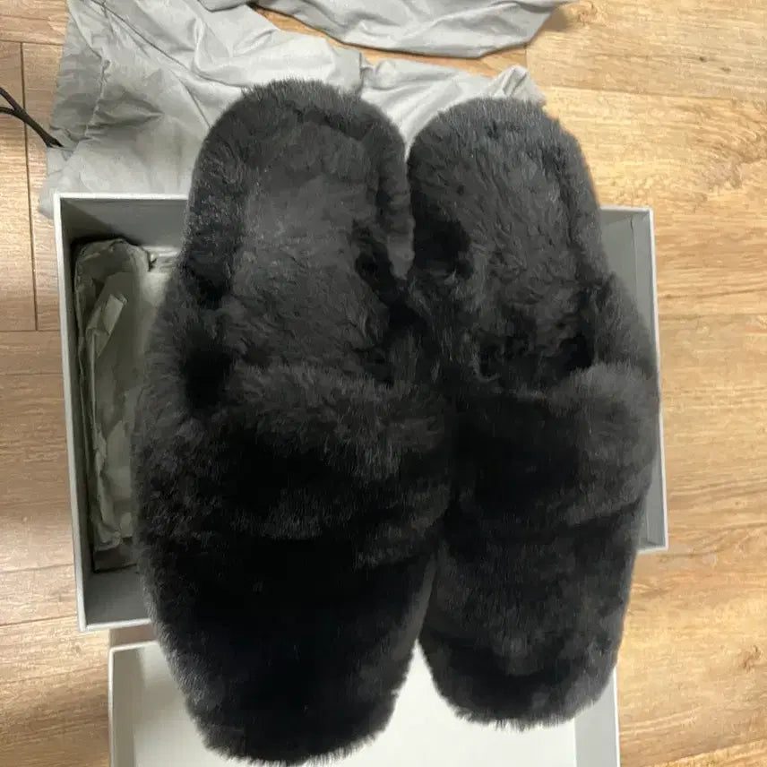 [BUNJANG] Balenciaga Teddy Mule / 발렌시아가 테디 뮬