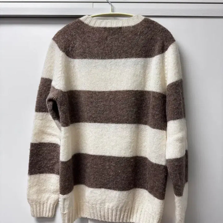 [BUNJANG] Howlin' Shaggy Dog Knit / 하울린 쉐기독 니트