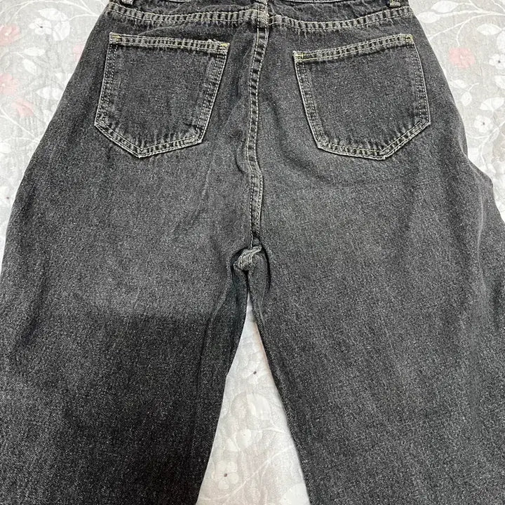 [BUNJANG] Black Denim Pants / 여성 흑청바지
