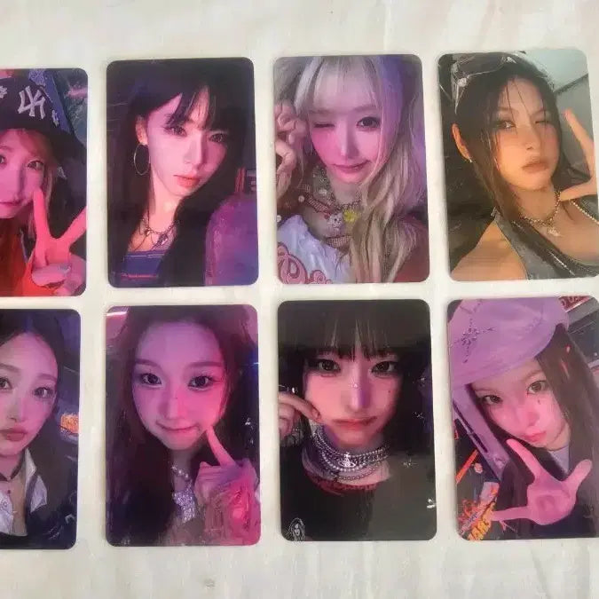 세이마이네임 헬로라이브 미공포 8장 1세트 팝니다.