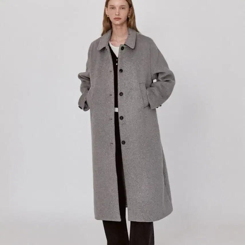[BUNJANG] Le Sserafim Classic Wool Coat / 르세지엠 클래식 울 코트(미착용/정가 33만)
