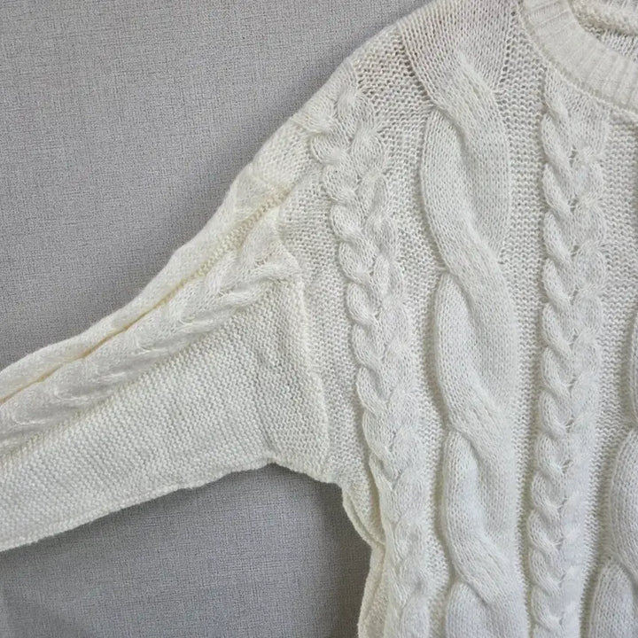 [BUNJANG] Ivory Cable Knit Sweater - Women's / 여성 아이보리 꽈배기 니트 스웨터 F