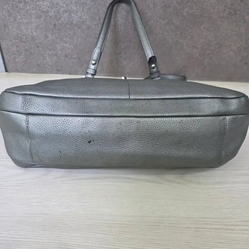 [BUNJANG] Coach Penelope Silver Shoulder Bag / 코치 페넬로페 실버 숄더백