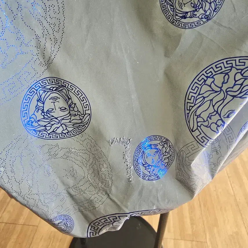 [BUNJANG] Versace Medusa Pattern Windbreaker Jacket / 베르사체 메두사 패턴 바람막이