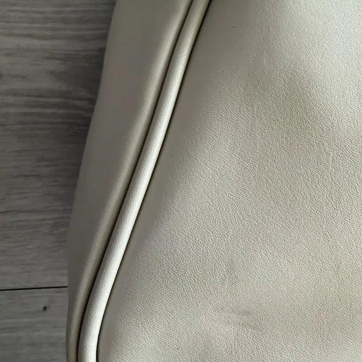 [BUNJANG] FTIB Silver Tote Bag / fitb 실버 토트백