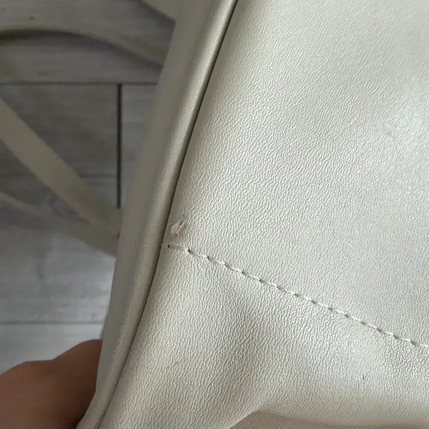 [BUNJANG] FTIB Silver Tote Bag / fitb 실버 토트백