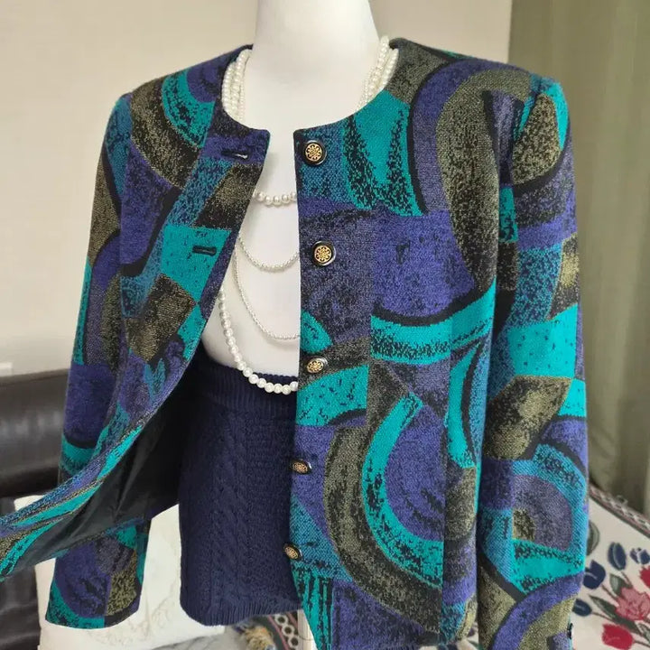 [BUNJANG] High-Quality Gold Glitter Jacquard Jacket / 고퀄라인 골드 글리터 유니크 디테일  자가드자켓