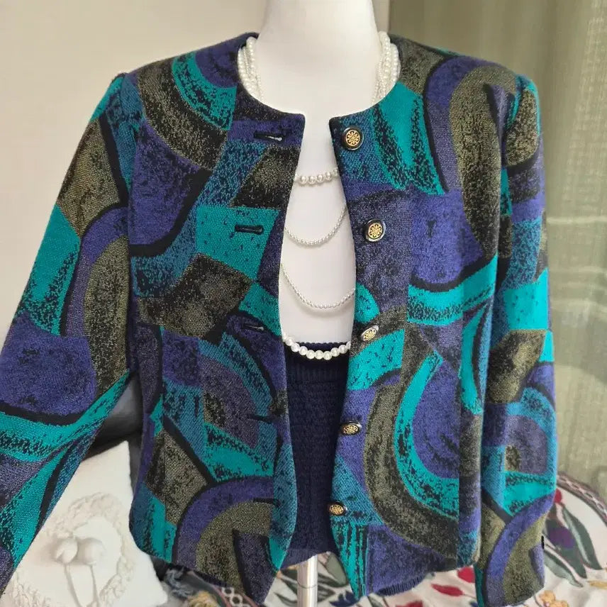 [BUNJANG] High-Quality Gold Glitter Jacquard Jacket / 고퀄라인 골드 글리터 유니크 디테일  자가드자켓