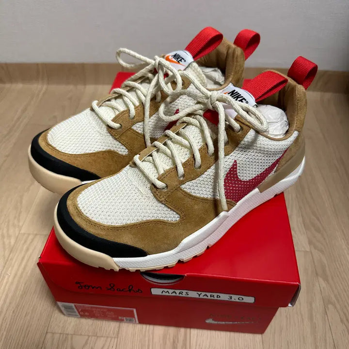 [BUNJANG] Nike Mars Yard 3.0 Sneakers / (250)마스야드3.0