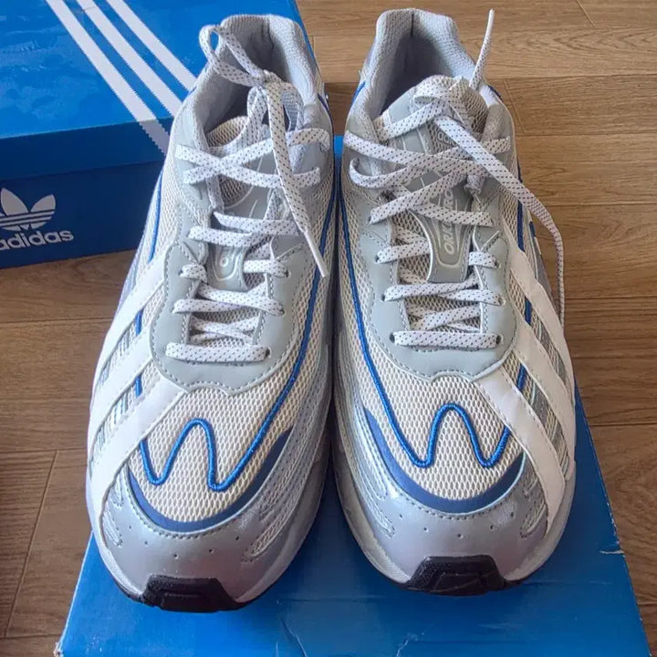 [BUNJANG] Adidas Orketro Cloud White Sneakers / 아디다스 오르케트로 클라우드 화이트 280 새상품