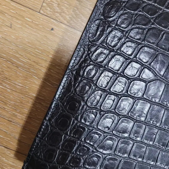 [BUNJANG] Saint Laurent Black Croc Embossed Clutch Bag / 생로랑 블랙 크로커 클러치백