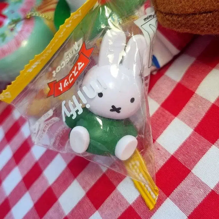 [BUNJANG] Miffy Mascot Figure No. 1 / 미피 Miffy 마스코트 피규어 1번