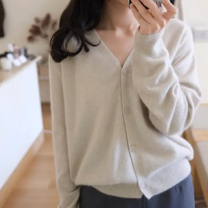 [BUNJANG] Placor Oatmeal Raccoon Cardigan / placor 플라코르 라쿤가디건 오트밀