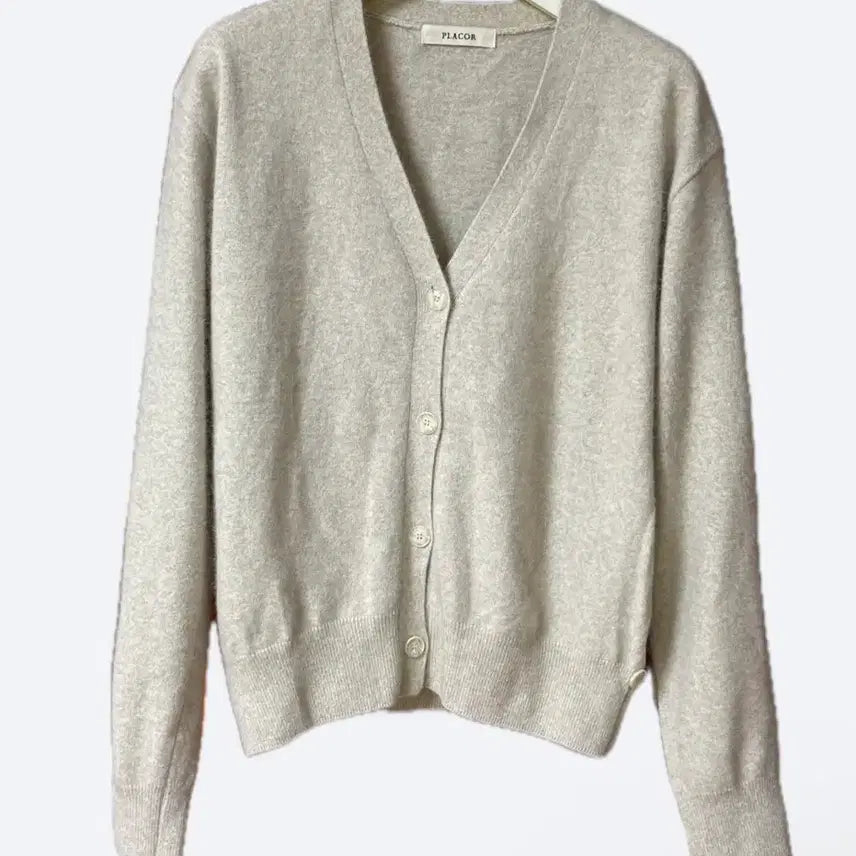 [BUNJANG] Placor Oatmeal Raccoon Cardigan / placor 플라코르 라쿤가디건 오트밀