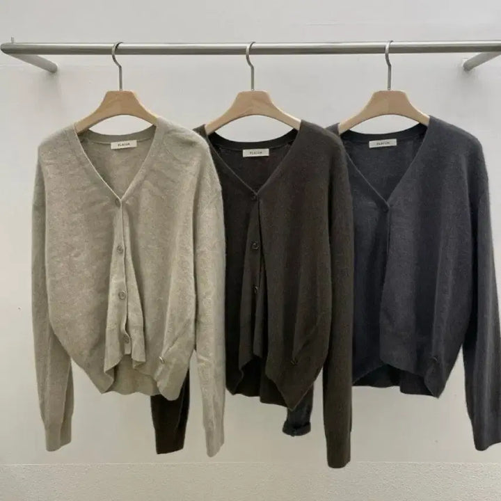 [BUNJANG] Placor Oatmeal Raccoon Cardigan / placor 플라코르 라쿤가디건 오트밀