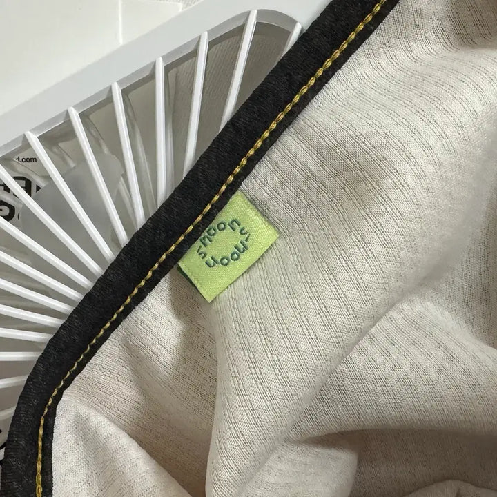 [BUNJANG] CENUNE Yellow Sleeveless Top / 씨눈 나시 옐로우