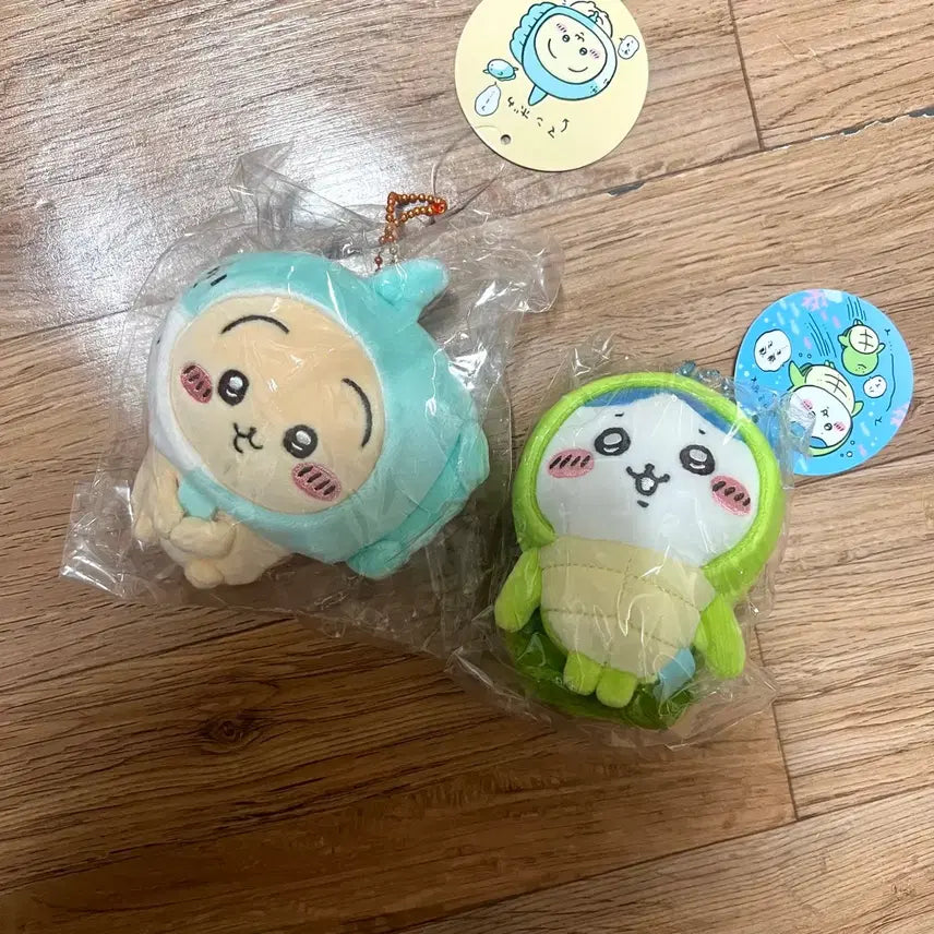 [BUNJANG] Chiikawa Aquarium Series Hachiware &amp; Usagi Bundle Set / 치이카와 수족관 시리즈 하치와레 우사기 일괄 판매