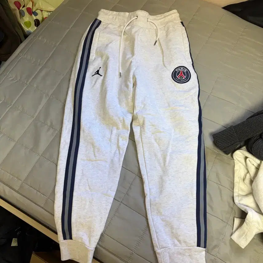 [BUNJANG] Jordan Paris Saint-Germain Pants / 조던 파리생제르망 바지