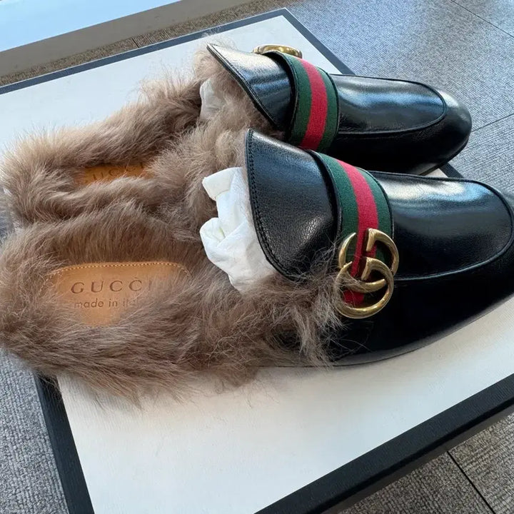 [BUNJANG] Gucci Princetown Marmont G Horsebit Mule / 구찌 프린스타운 마몽G 퍼 홀스빗 뮬
