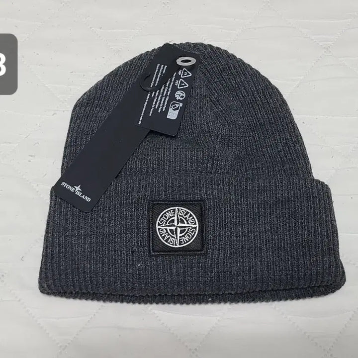 [BUNJANG] Stone Island Beanie / (새상품) 스톤아일랜드 비니