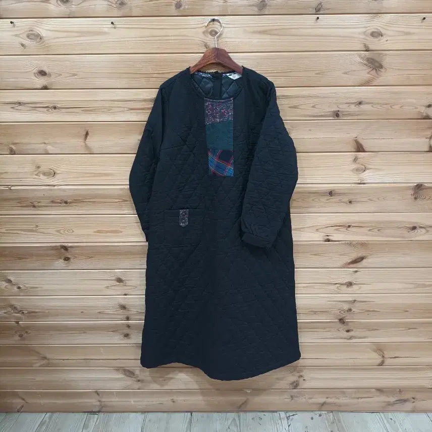 [BUNJANG] Quilted Black Long Dress / 누빔 퀼팅 블랙 롱 원피스