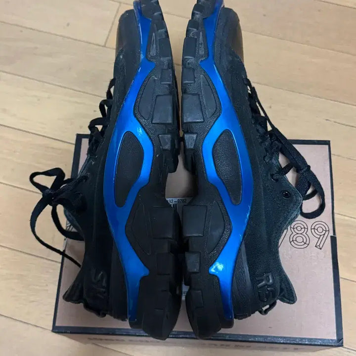 [BUNJANG] Raf Simons New Runner Black/Purple Sneakers / 라프시몬스 뉴러너 검파 280