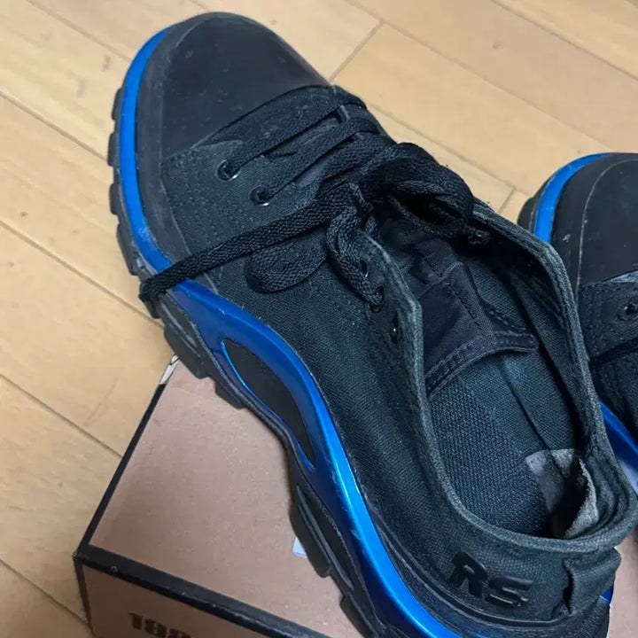 [BUNJANG] Raf Simons New Runner Black/Purple Sneakers / 라프시몬스 뉴러너 검파 280