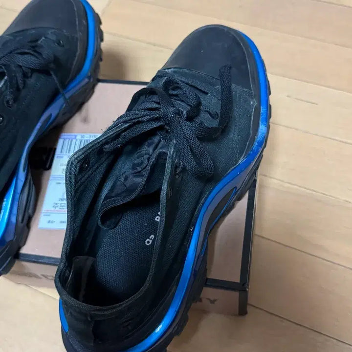 [BUNJANG] Raf Simons New Runner Black/Purple Sneakers / 라프시몬스 뉴러너 검파 280