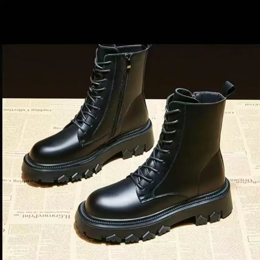[BUNJANG] Black Fur Lined Winter Boots / 블랙 퍼 안감 워커 부츠(새 상품)