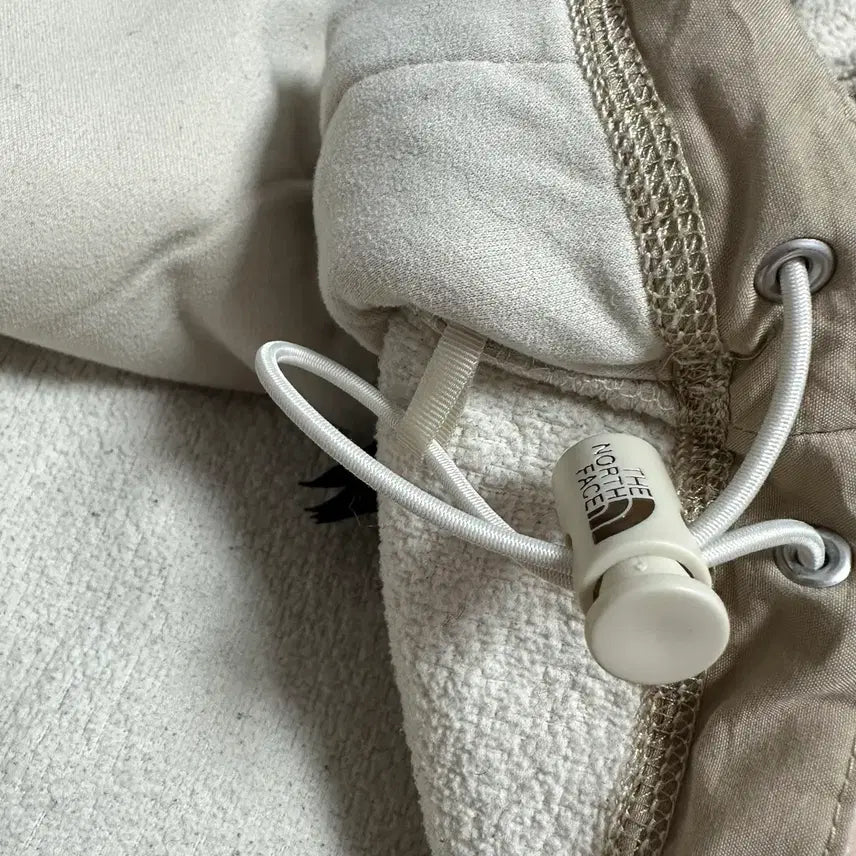 [BUNJANG] The North Face Button Fleece Ivory / 노스페이스 버튼 플리스 아이보리