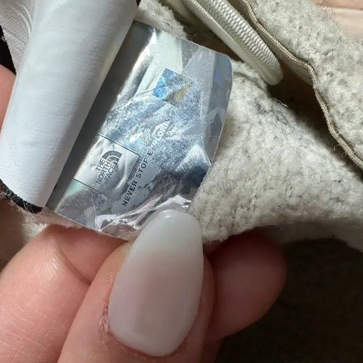 [BUNJANG] The North Face Button Fleece Ivory / 노스페이스 버튼 플리스 아이보리