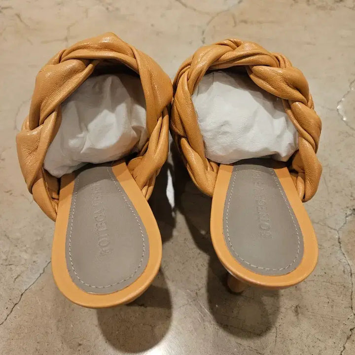 [BUNJANG] Bottega Veneta Hill Pumps Clay 37 / 보테가 베네타 힐 펌프스 클레이 미착용 새상품사이즈 37