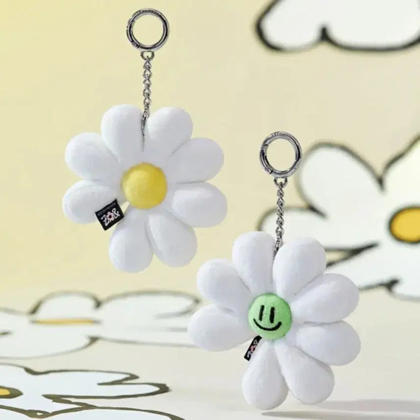 [BUNJANG] G-Dragon Jo Malone & Friends Plush Keyring / 지디 GD 지드래곤 G-DRAGON 조앤프렌즈 앤 플러쉬 키링 화이트